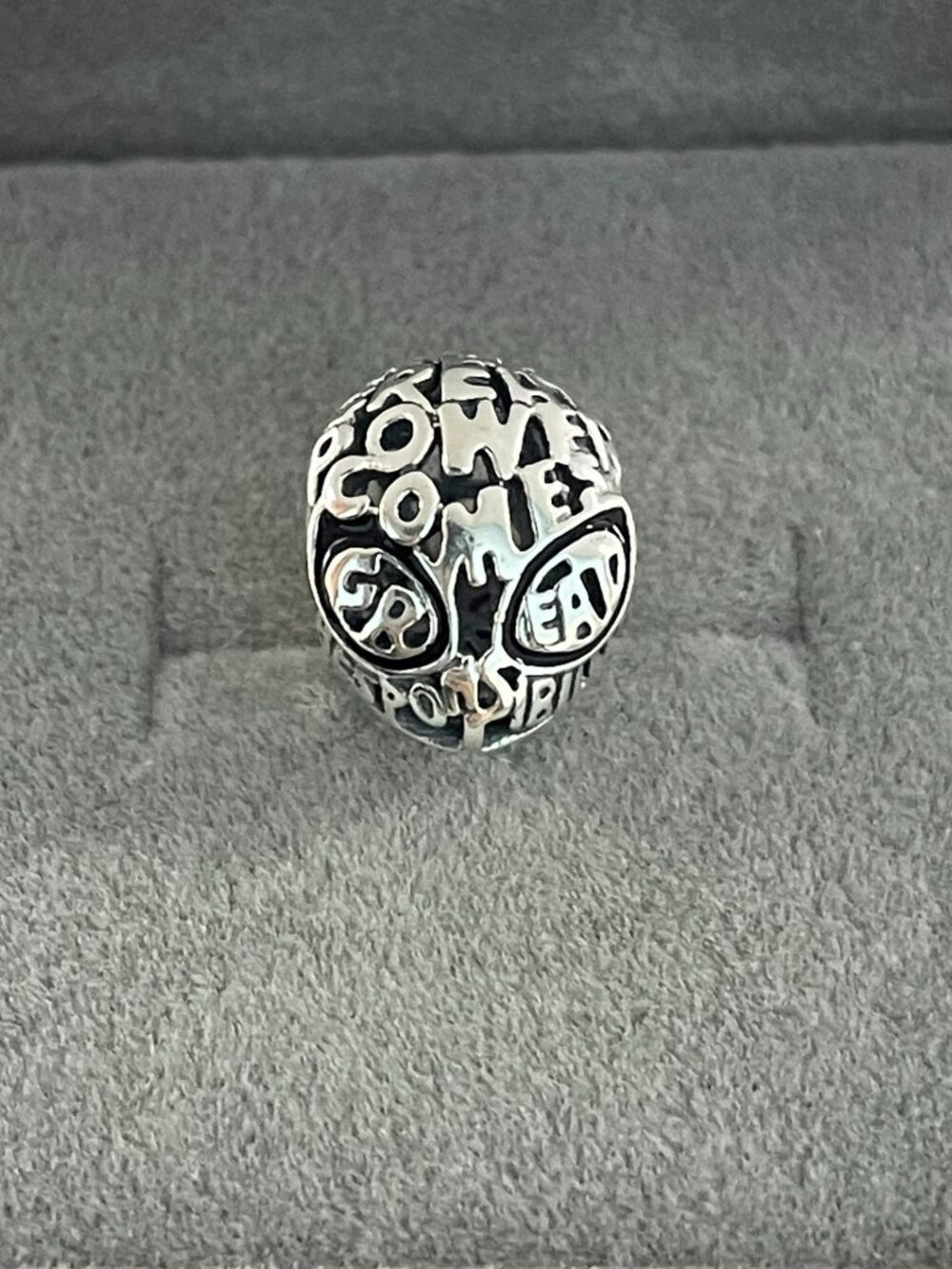 Pandora Marvel Spider-Man Mask Charm